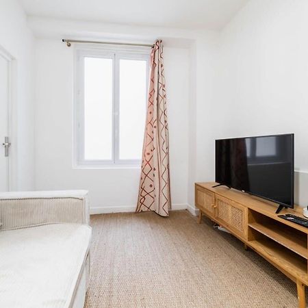 Jolie 2 Pieces 35M2 Bien Equipee 4P - Paris 20 - Flat-Guest Apartment Luaran gambar