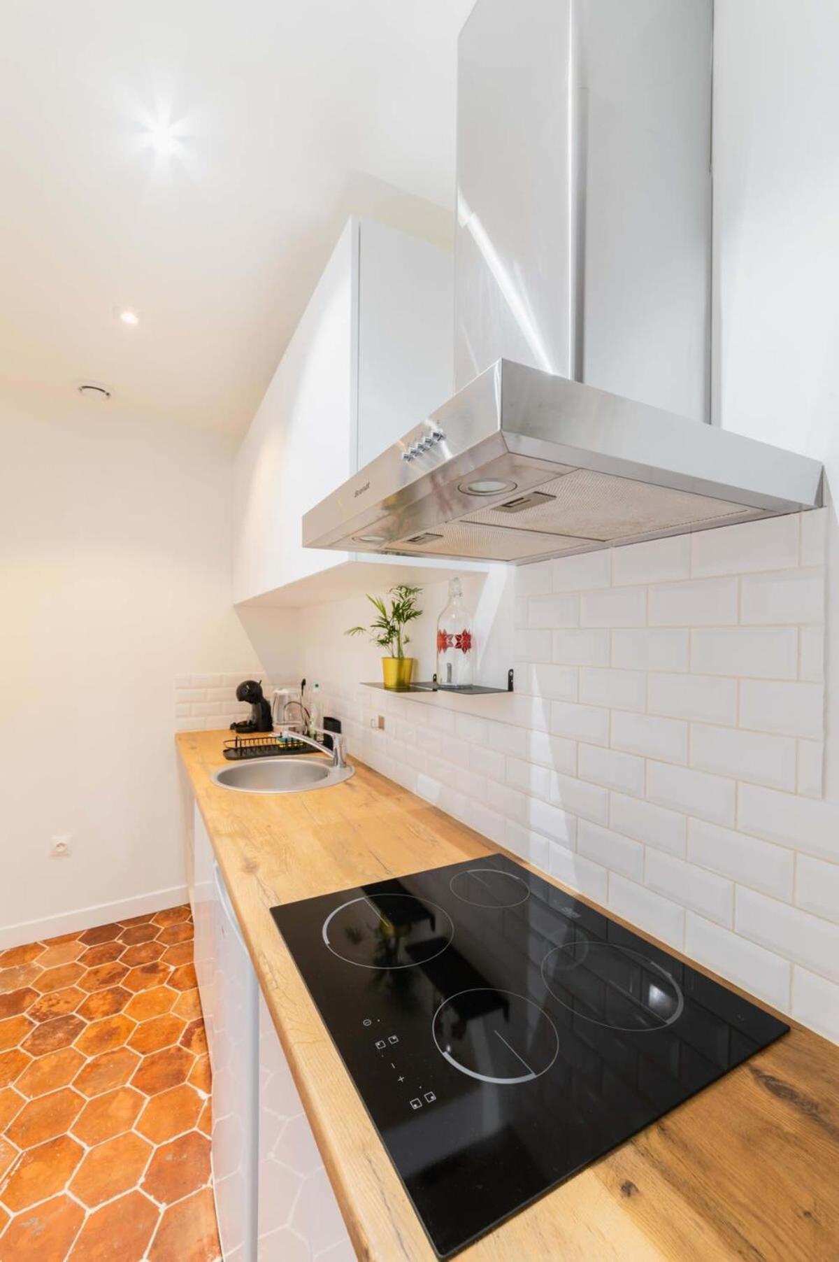 Jolie 2 Pieces 35M2 Bien Equipee 4P - Paris 20 - Flat-Guest Apartment Luaran gambar