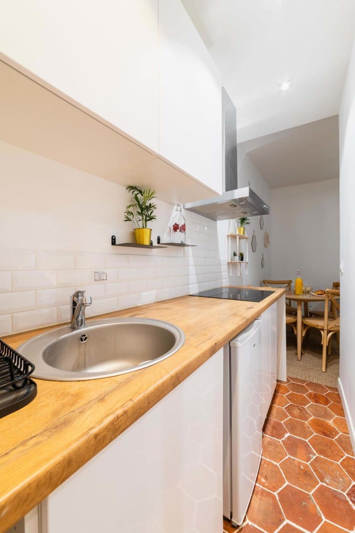 Jolie 2 Pieces 35M2 Bien Equipee 4P - Paris 20 - Flat-Guest Apartment Luaran gambar